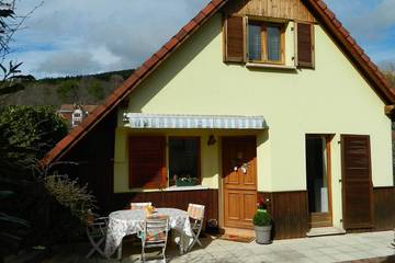 Gîte pour 4 personnes, avec jardin et terrasse à Thannenkirch