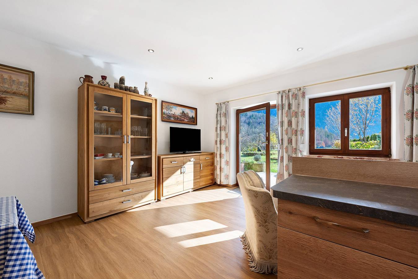 Ganze Wohnung, Apartment 'Haus Am See - Königssee' mit Seeblick, privater Terrasse und Wlan in Schönau am Königssee, Berchtesgadener Alpen