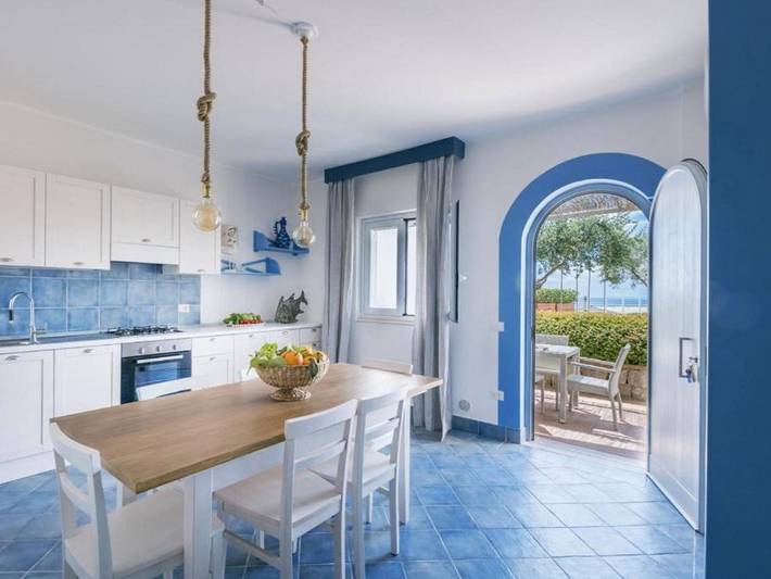 Appartamento per 4 persone, con Terrazza e Giardino nonché Piscina a Sapri