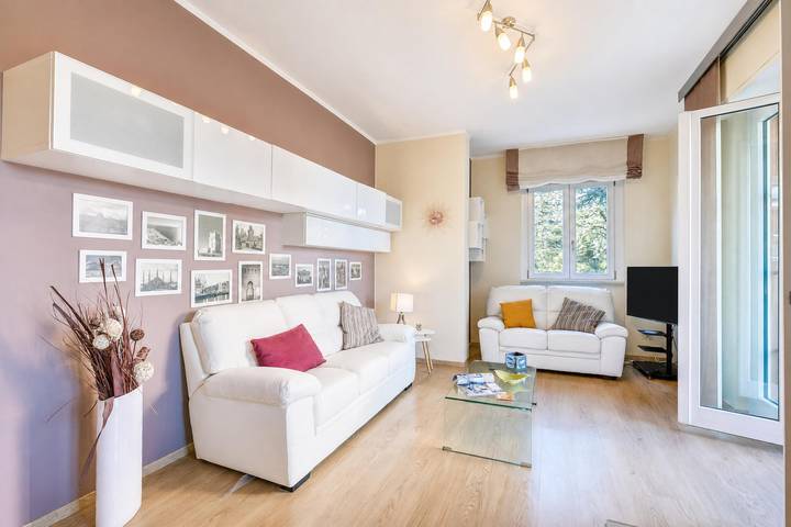 Gîte pour 5 personnes, avec Balcon et Terrasse dans Stresa - 3