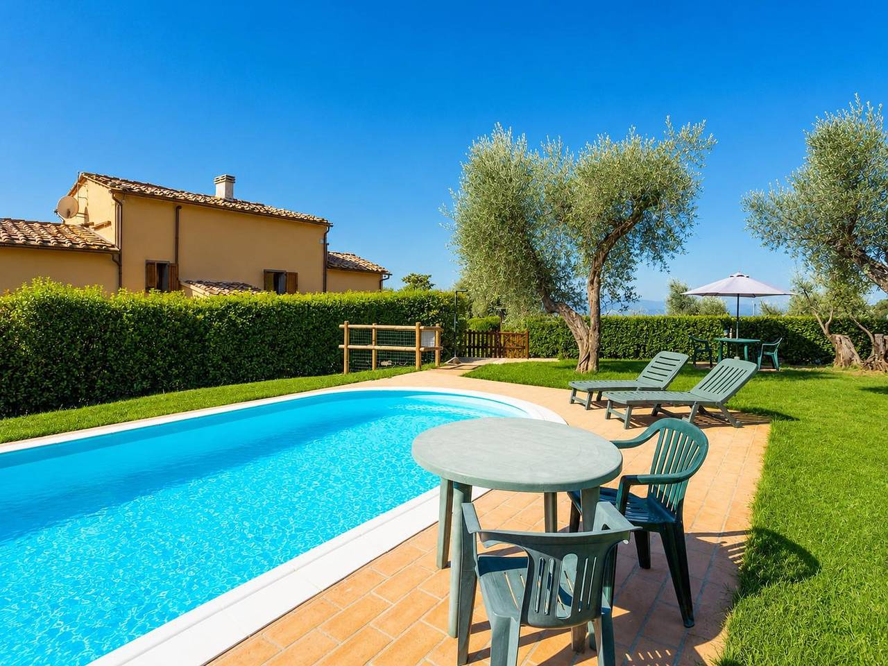 Villa Le Balze Large Private Pool, Wifi in Vinci, Prowincja Florencja