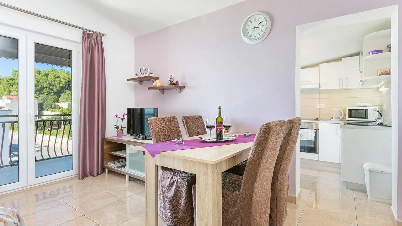 Ganze Ferienwohnung, Ferienwohnung für 4 Personen (41 m²) in Podstrana in Podstrana, Split-Dalmatien