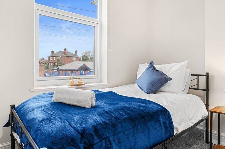 Stoke Work Stay - Contractors & Families - Sleep 6 in Stoke-on-Trent, Midlands