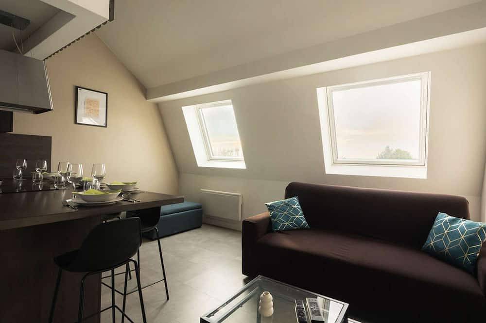 Appartement entier, ★★★ Duplex contemporain traversant proche Spa ★★★ in Saint-Quentin, Aisne