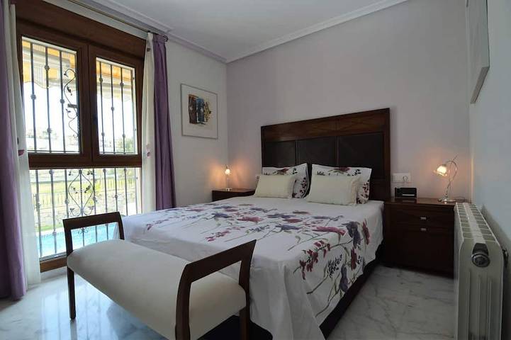 Villa de lujo cerca de la Costa Blanca in Montemar suburb, Algorfa