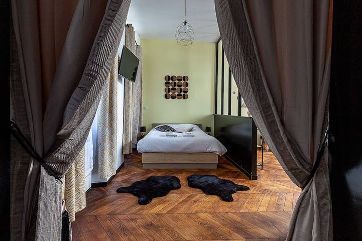 Gîte pour 2 personnes, avec terrasse à Saint-Quentin - 2