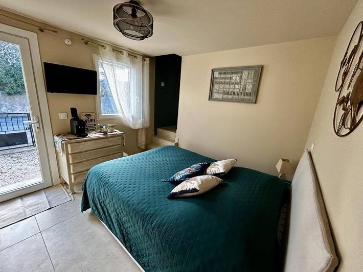Chambre d’hôte pour 2 personnes, avec piscine et jardin à Six-Fours-les-Plages - 4