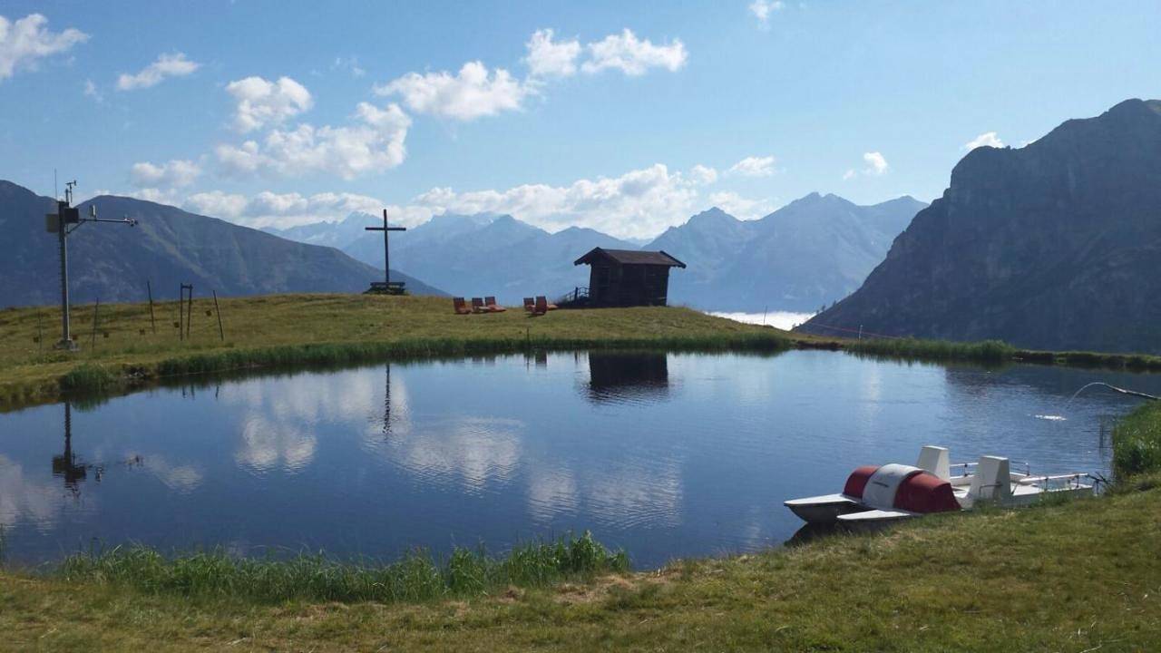 Edelweisshütte Ladurns in Stubaier Alpen, Brenner