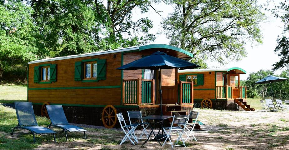 Cottage pour 4 personnes, avec jardin à Vallon-en-Sully