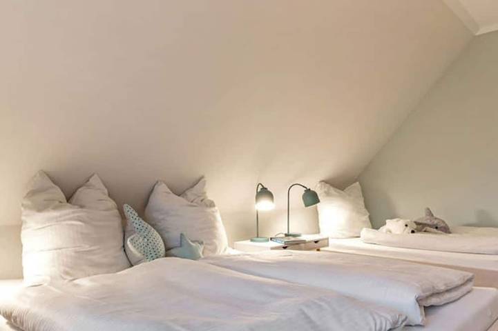 Ferienhaus für 6 Personen, mit Sauna und Garten sowie Terrasse in Gammendorf - 4
