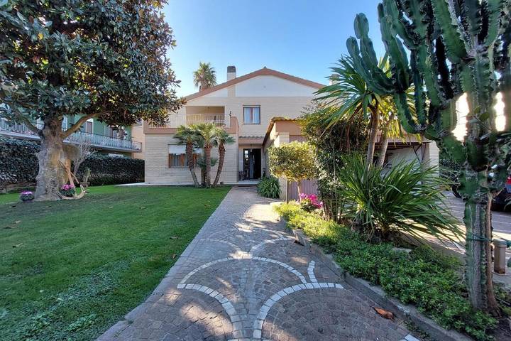 Bed and breakfast per 2 persone, con giardino e panorama - 1