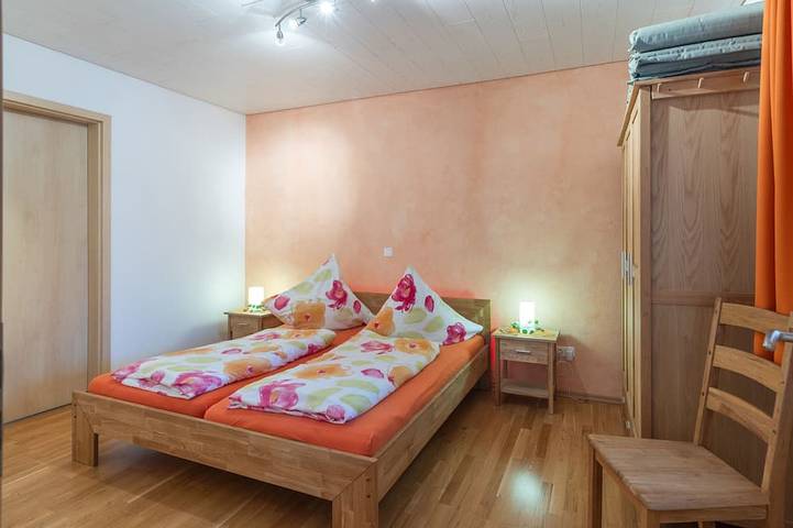 Ferienwohnung für 2 Personen, mit Balkon und Whirlpool sowie Garten und Sauna in Diemelstadt - 3