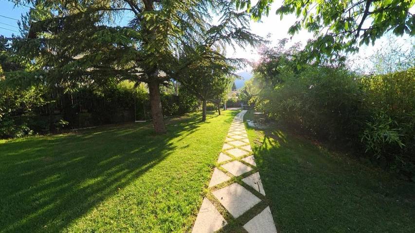 Chambre d’hôte pour 2 personnes, avec Terrasse et Jacuzzi ainsi que Jardin et Sauna dans Hautes-Alpe - 3