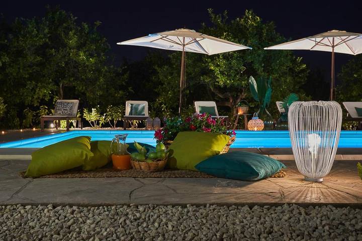 Apartamento de vacaciones para 5 personas, con piscina y jardín - 1