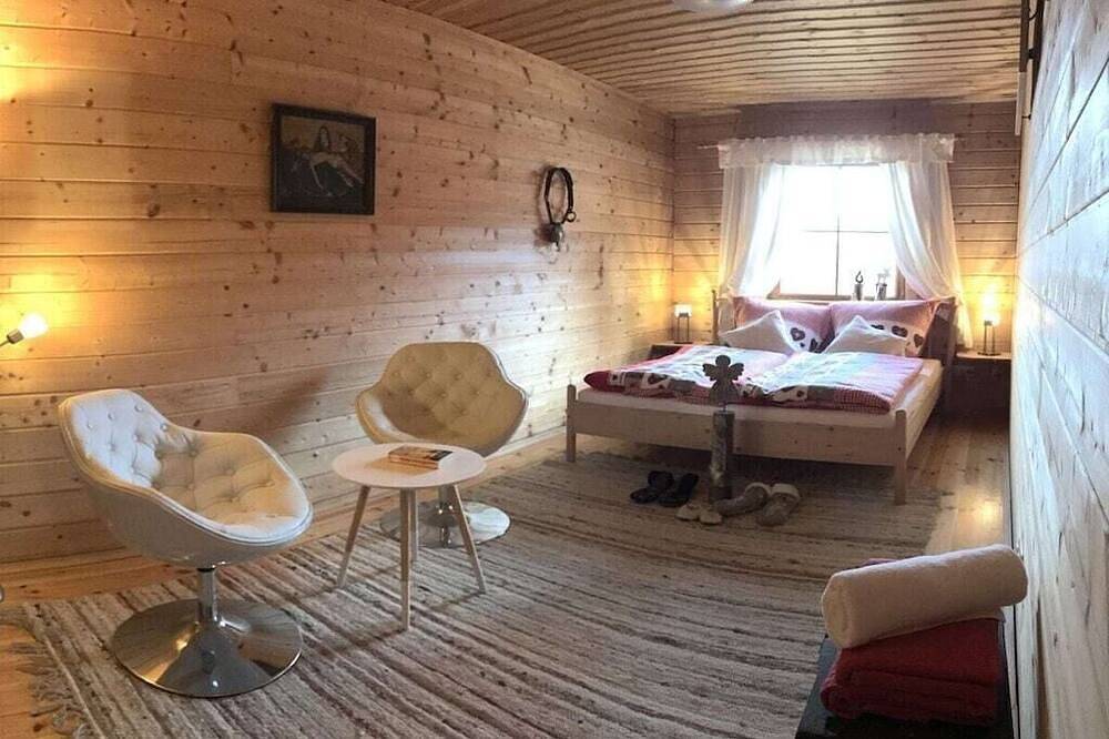 Die Karl Anton Hütte Komfortable Ferienresidenz in Karawanken und Bachergebirge, Klagenfurt-Land
