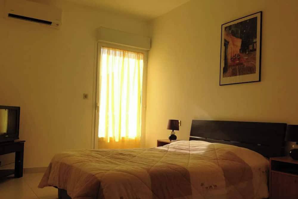 Appartement entier, Location appartement T2, 53m2 à Corte dans résidence calme in Corte, Parc naturel régional de Corse