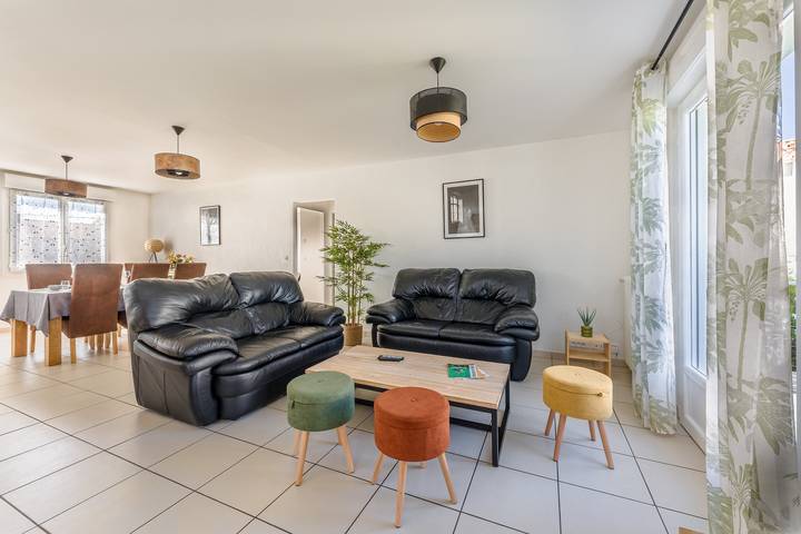 Location de vacances pour 8 personnes, avec jardin et balcon à Vertou - 2