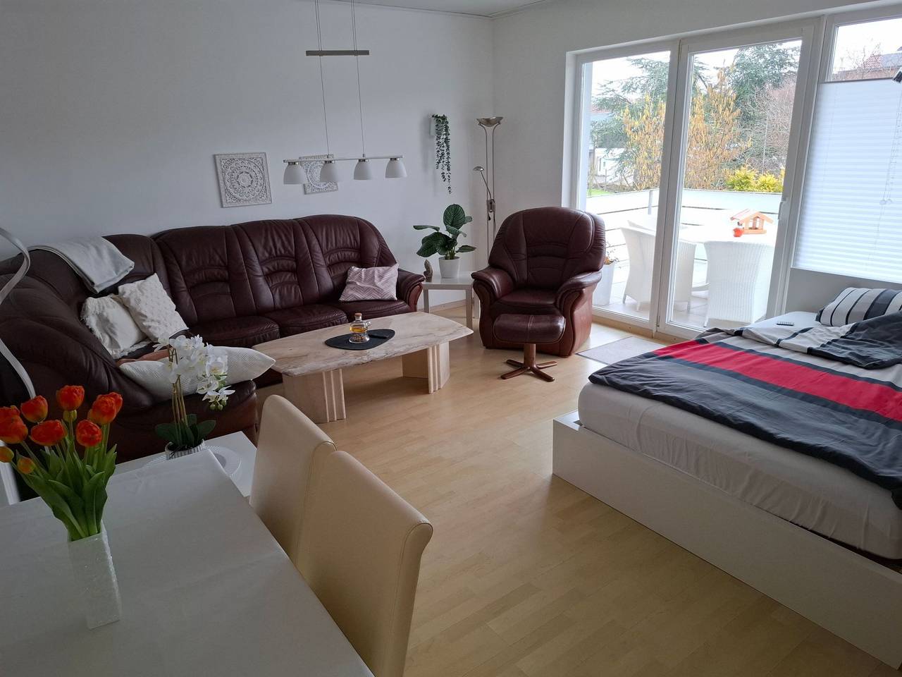 Ganze Wohnung, Private Ferienwohnung in Nordenham, großer Balkon in Nordenham, Nordseeküste