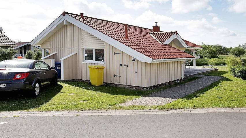 Ferienhaus für 5 Personen, mit Whirlpool und Terrasse sowie Sauna und Garten in Otterndorf