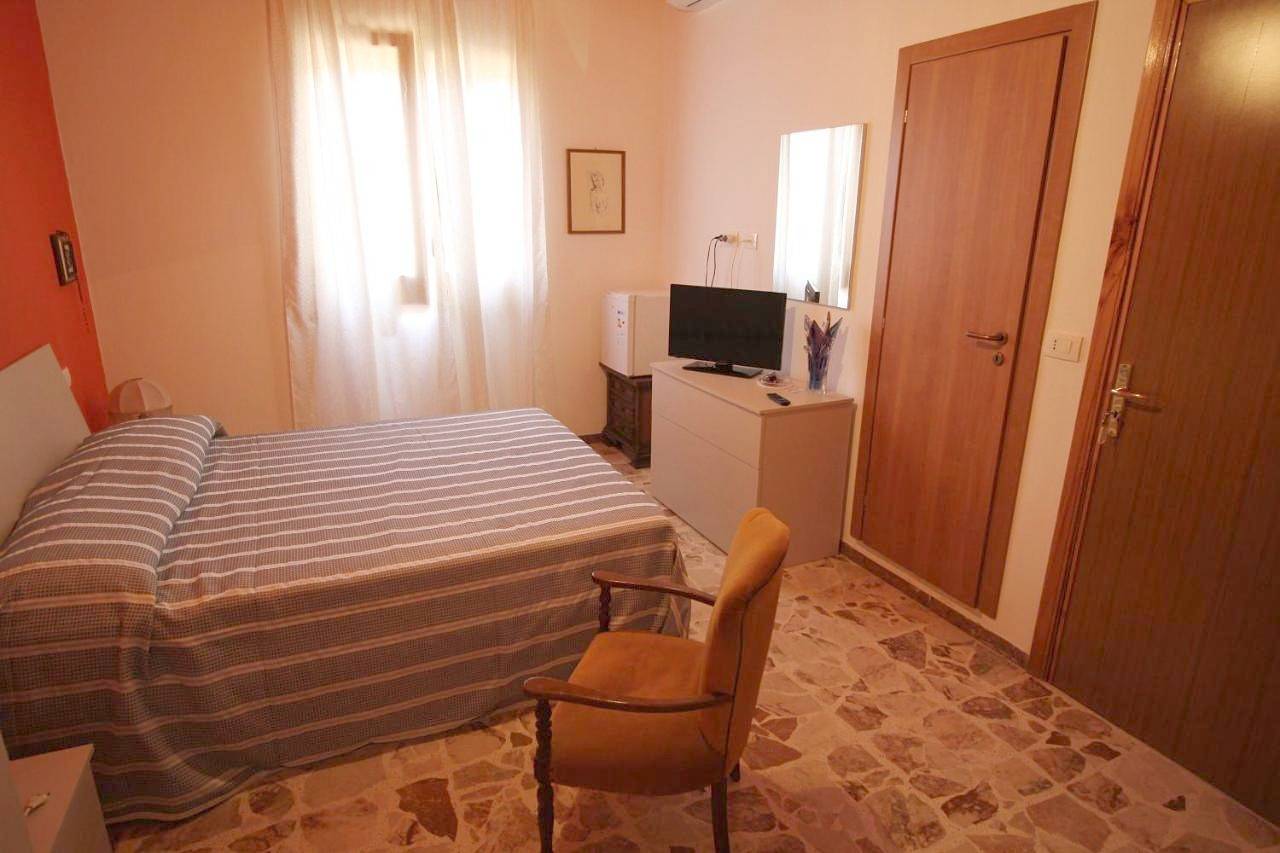 Triple Room in Sampieri, Scicli