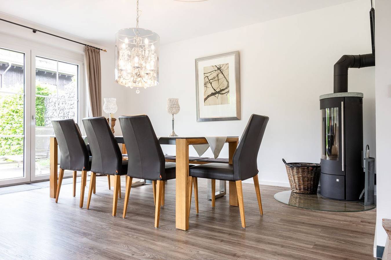 Ganze Wohnung, Gartenresidenz - stylish holiday home in central location with space for the whole family in Garmisch-Partenkirchen, Bayerische Alpen