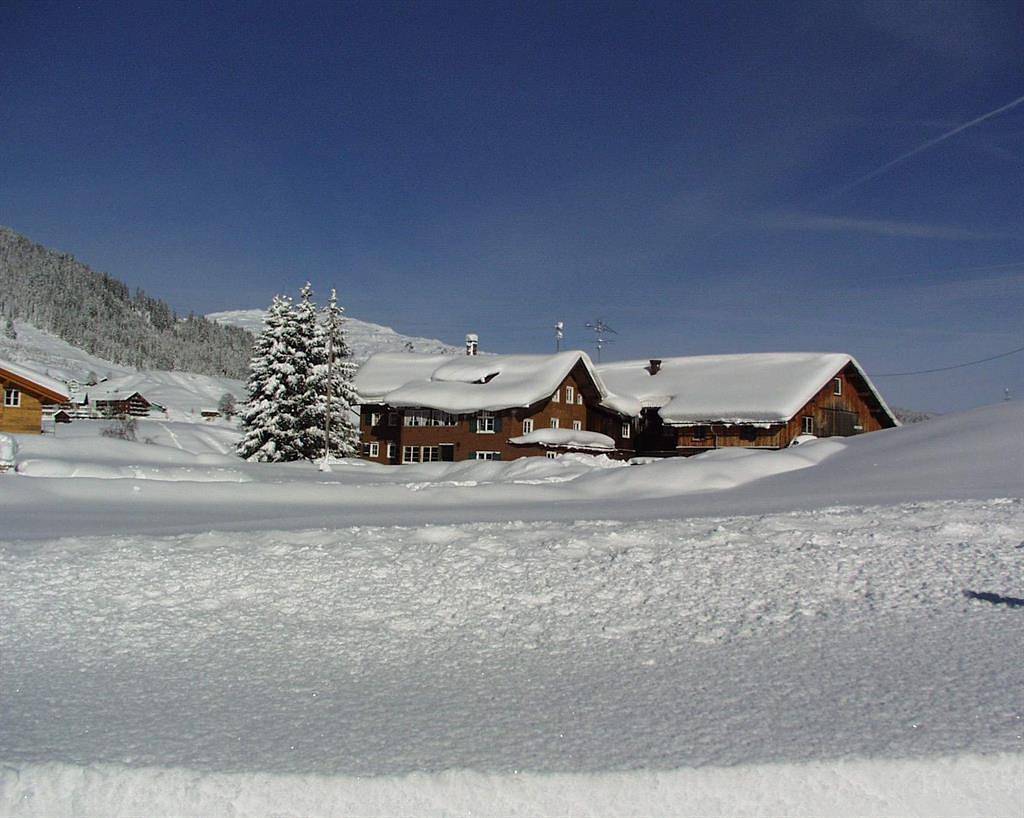 Geheel vakantieappartement, Gästehaus Moosbrugger in Mittelberg, Kleinwalsertal