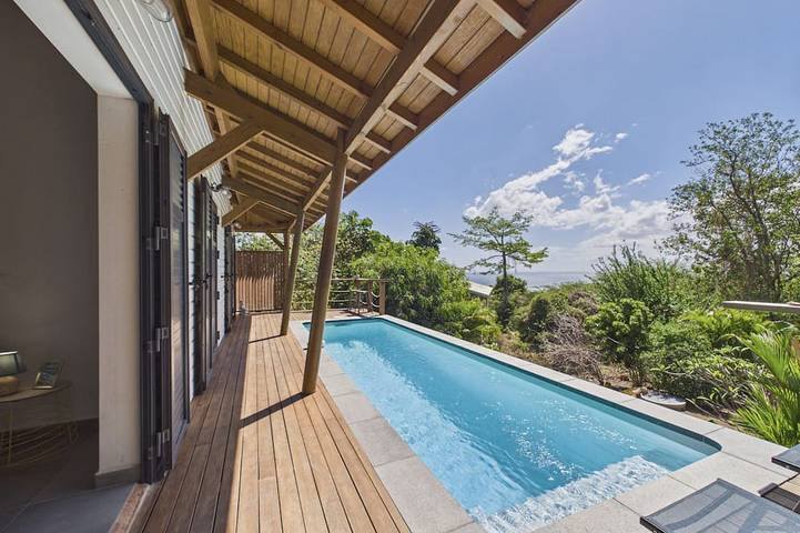 Villa pour 8 personnes, avec piscine ainsi que jardin et terrasse - 1