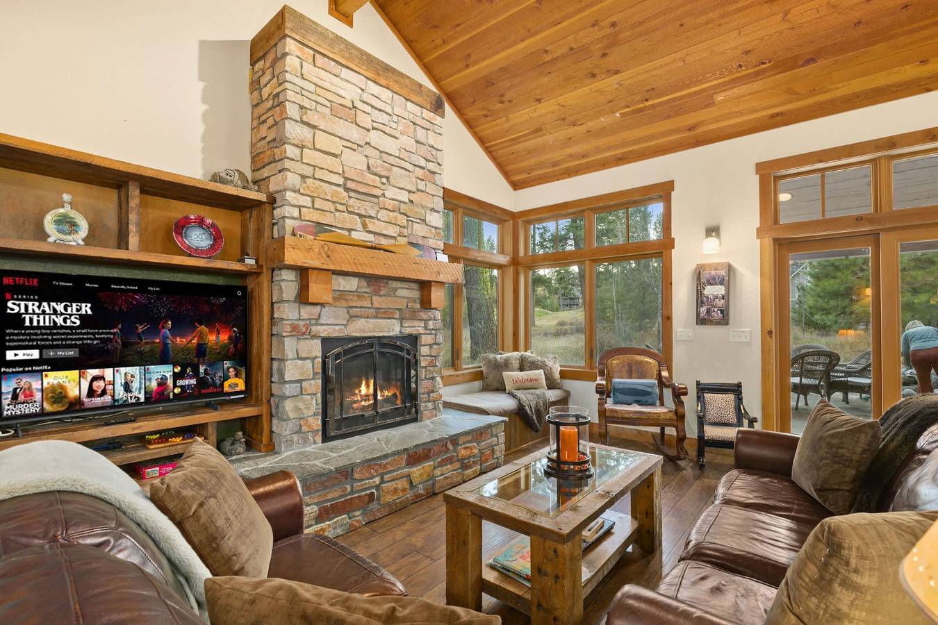5Bd, Hottub, Fireplaces, Firepit, Bbq, Bonus Suite in Condado de Kittitas