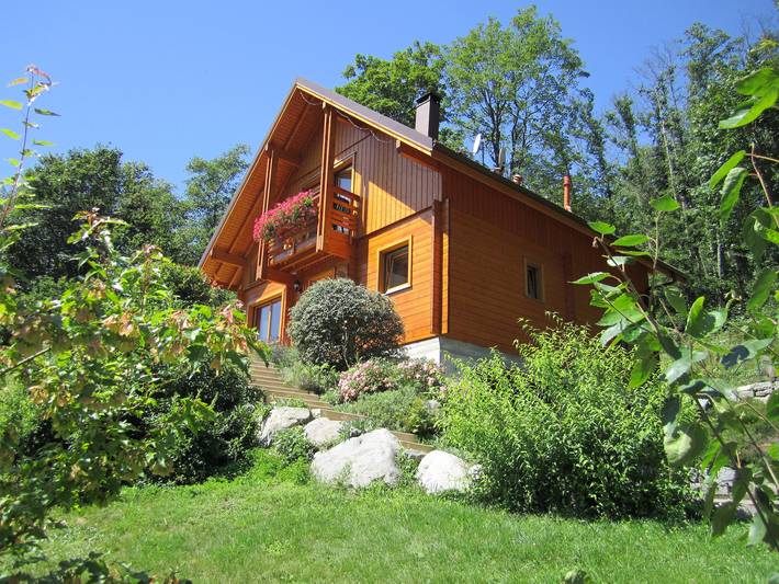 Chalet für 8 Personen, mit Balkon und Whirlpool sowie Garten und Sauna im Elsass