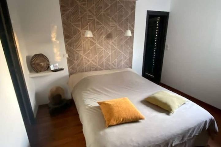 Location de vacances pour 6 personnes, avec jardin à Jurançon - 2