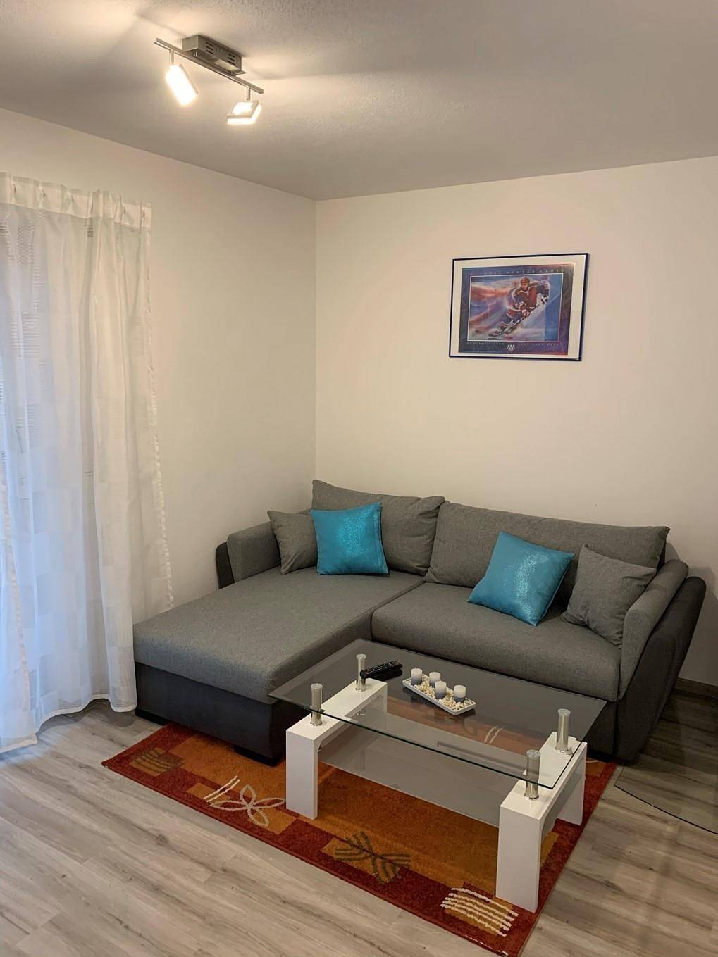 Ganze Ferienwohnung, Fewo, Dusche und Bad, Wc, 1 Schlafraum in Seeg, Bayerisch Schwaben