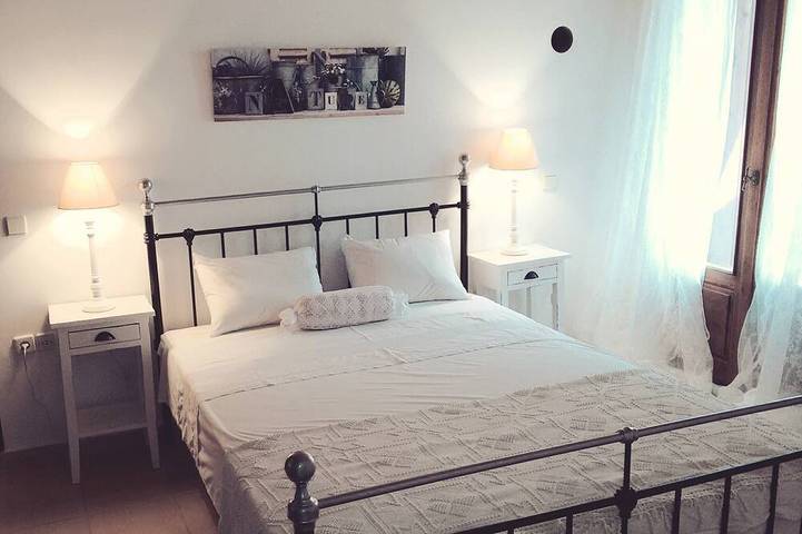 Gîte pour 8 personnes, avec Balcon et Jardin