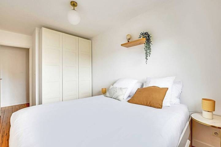 Apartamento entero, Dúplex de 3 habitaciones en las afueras de París. in Le Kremlin-Bicêtre, Valle del Marne