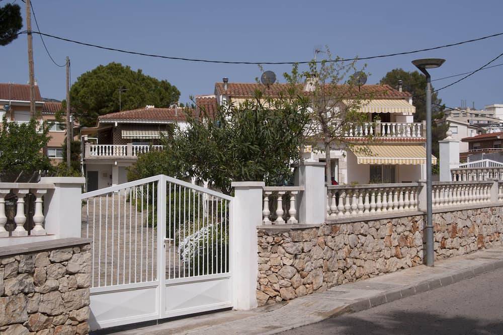 Ganze Wohnung, Casas Sitori Apartment 3 in einer kleinen privaten Anlage am Strand! in Terres de l'Ebre, Costa Dorada