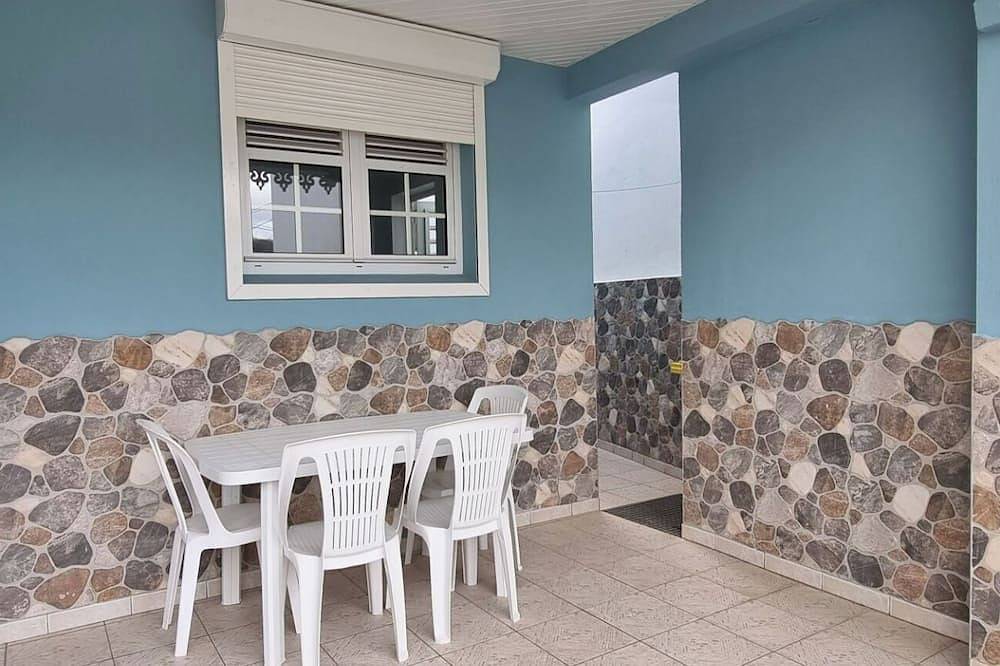 Bright, welcoming villa in Anses d'Arlet in Les Anses-d'Arlet, Martinique