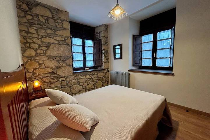 Rural apartment at the gates of Muniellos with mountain views in Cangas del Narcea, Parc Naturel des Sources du Narcea, Degaña et Ibias