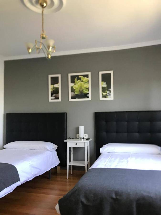 Gîte pour 9 personnes, avec terrasse et jardin à Sarria (Lugo) - 4