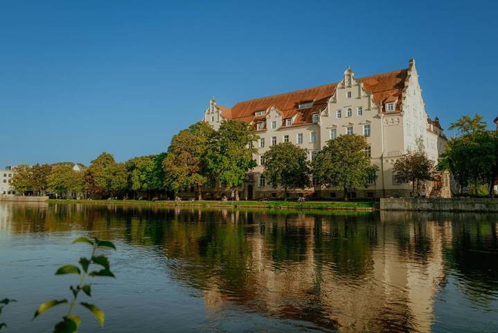 Hotel, mit Terrasse und Sauna