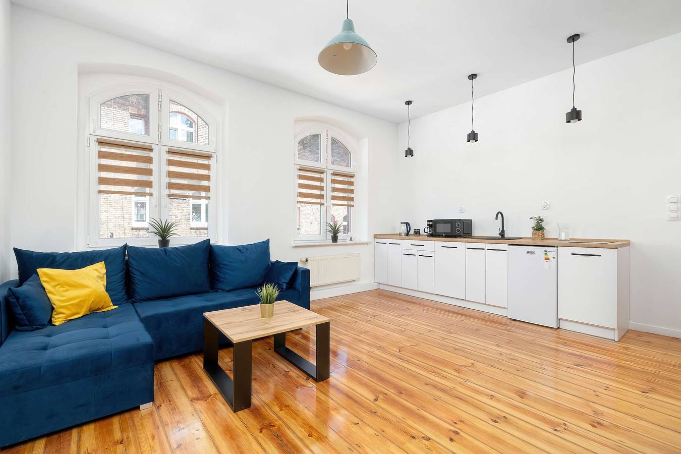 Ganze Wohnung, Comfortable Apartment with a Workspace  Pet-Friendly in Kattowitz, Schlesien