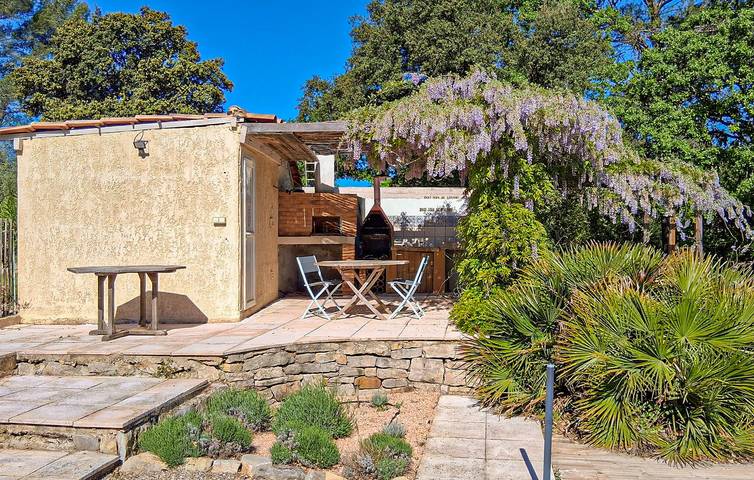 Casa de vacaciones para 4 personas, con terraza y jardín - 1