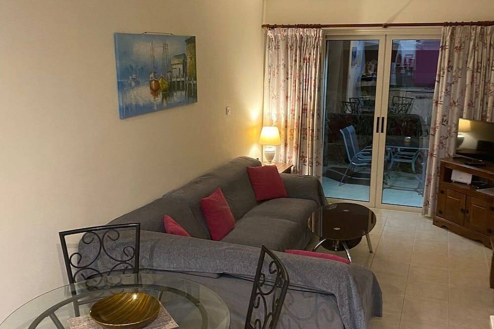 Luxuriöse Strandvilla mit Meerblick in atemberaubender Lage in Πόλις Χρυσοχούς, Südzypern