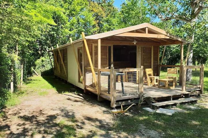 Gîte pour 4 personnes, avec terrasse, animaux acceptés