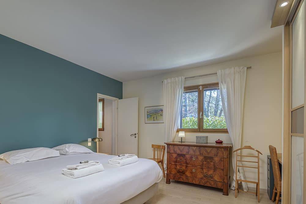 Villa Norton - piscine et proche du Lac in Menthon-Saint-Bernard, Región de Annecy