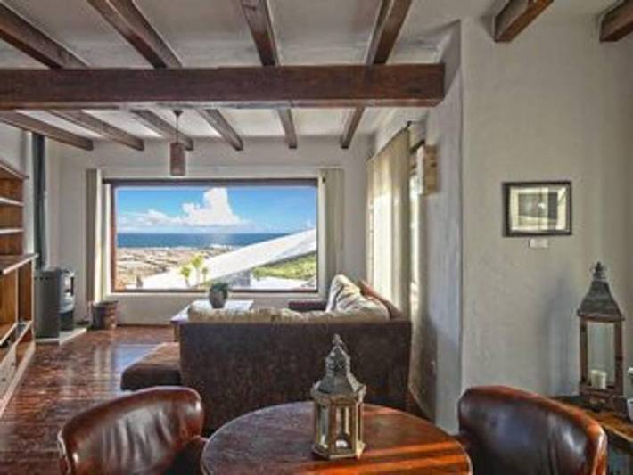 Chalet para 8 personas, con piscina además de jardín y jacuzzi, Familias con niños en Lanzarote - 2