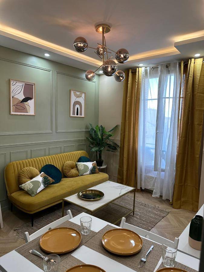 Appartement entier, L'Etoile Imani -Amazing apartment near Orly Airport in Villeneuve-Saint-Georges, Val-de-Marne