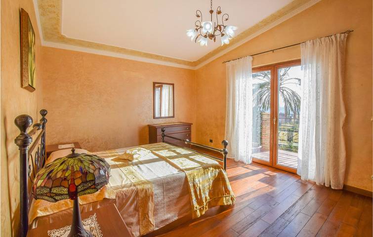 Appartamento vista mare con piscina e parcheggio! in Montebello Jonico, Provincia di Reggio Calabria