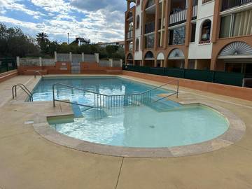 Gîte pour 4 personnes, avec balcon et piscine dans Casino du Cap d'Agde