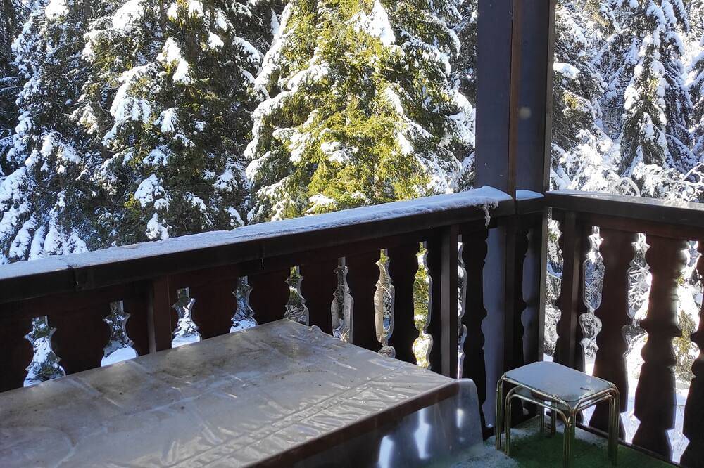 Ganze Wohnung, Appartement a la Montagne Wifi Internet Pour les Amoureux du Calme 🙏 in Mieussy, Region Bonneville