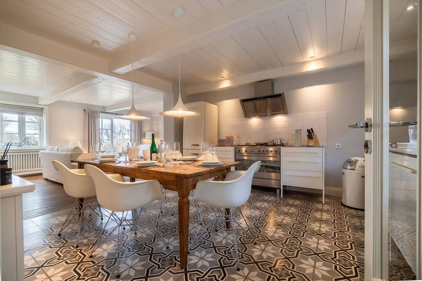 „Erleben Sie luxuriöse Erholung im Kapitänshaus Ost – Ihr Traumurlaub!“ in Oldsum, Föhr