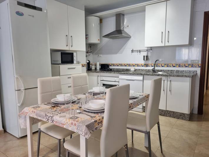 Appartement de vacances entier, Appartement spacieux à 150 m. de la plage in Torrox Costa, Torrox